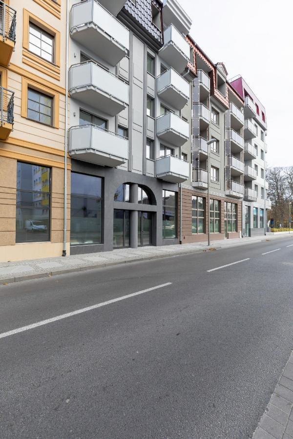Stylowy Apartament Z Tarasem Swinoujscie Center By Noclegi Renters Eksteriør bilde